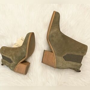 NEW TOMS Sz 8 Women Chunky Heel Green Suede Leather Slip On Boots Smooth Durable